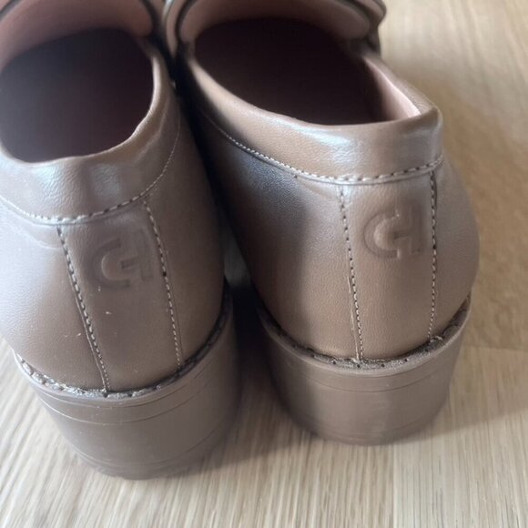 Cole Haan Women's Geneva Platform Lug Loafer in Tan Beige  7B - Picture 8 of 11